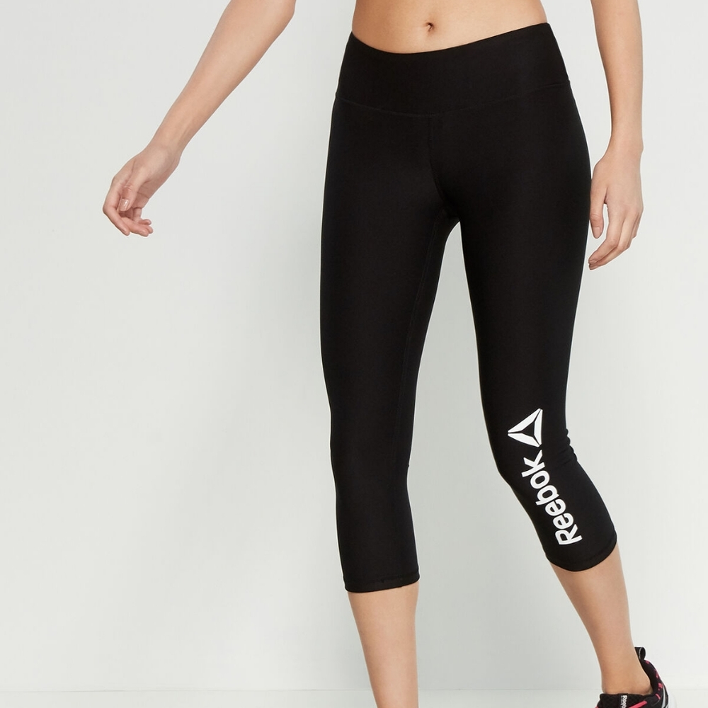 🔥🗣2x45 Reebok Capri leggins